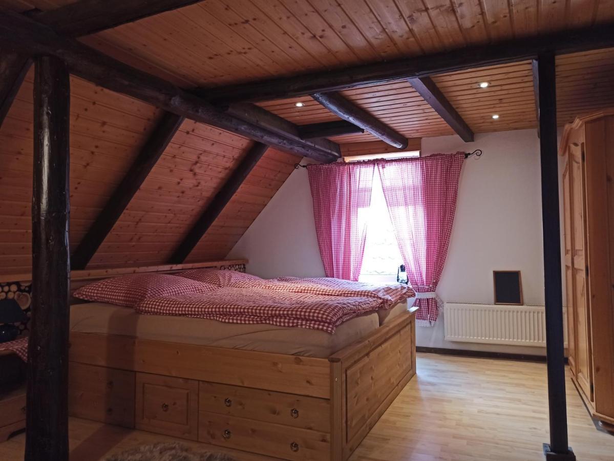 Ferienwohnung "Frieda" Breitenstein Екстер'єр фото